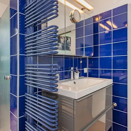 Hafenidyll Am Peenestrom - Familienurlaub Bis 14 Personen Ferienhaus *