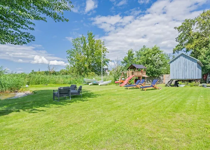 Hafenidyll Am Peenestrom - Familienurlaub Bis 14 Personen בית נופש